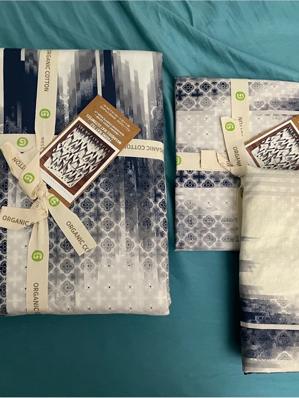NEW West Elm Organic Cotton Fading IKAT Tile Queen Duvet Cover 2 STD Sham Set